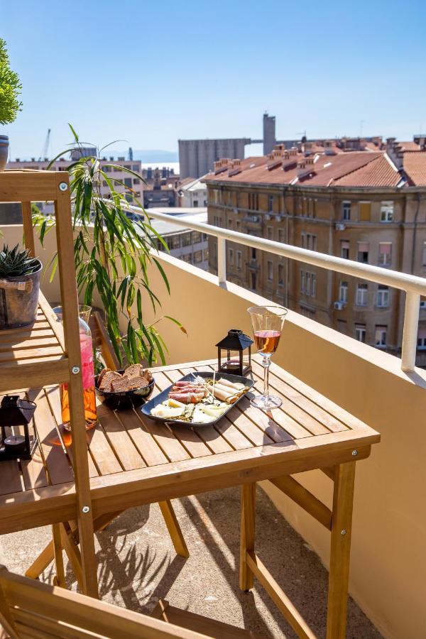Balcony Apartment Pampas 리예카 외부 사진
